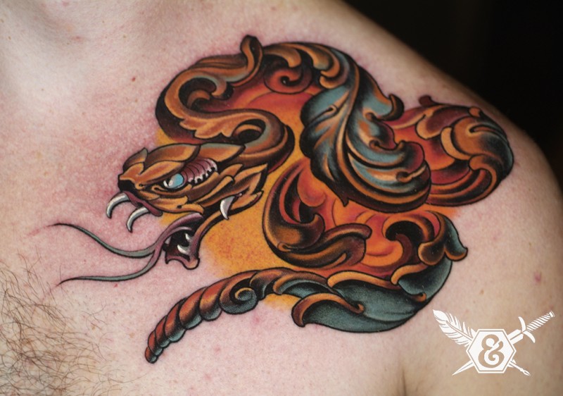 3D farbiges schön aussehendes Schulter Tattoo mit interessanter Schlange