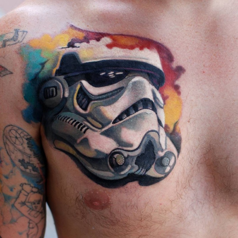 3D Stil farbiges Tattoo mit Stormtroopers Helm auf der Brust