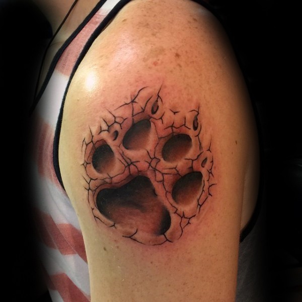 3D style detailed shoulder tattoo of animal paw print