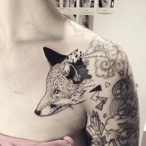 3D very detailed black ink mystical fox tattoo on shoulder