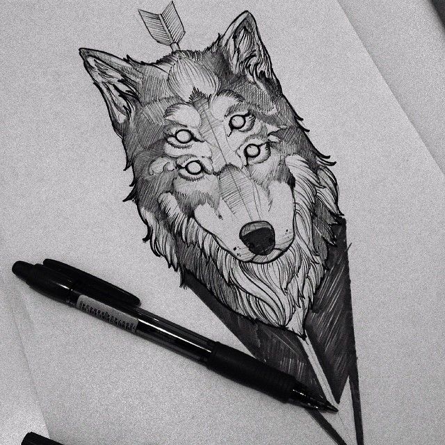 Bifurcate wolf head pierced with arrow tattoo design