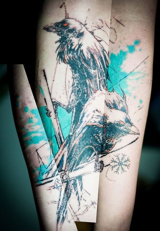 Lixo colorido estilo polca forerm tatuagem de corvos demoníacos