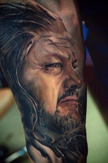 Colorato ritratto del tatuaggio di Eddard Stark