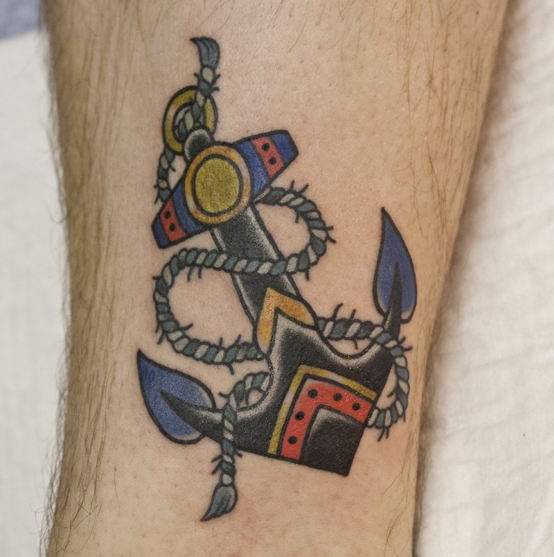 Cool old school anchor with rope tattoo on shin
