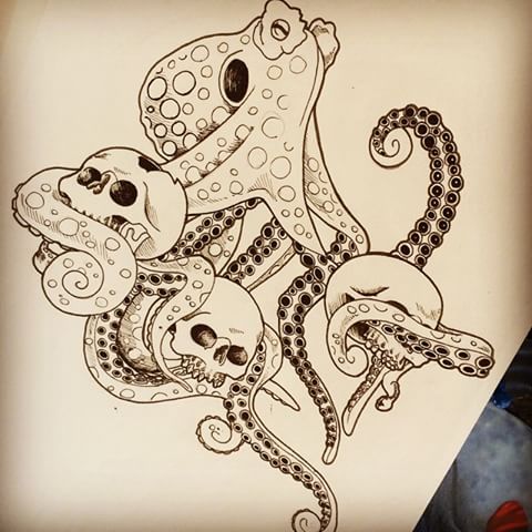 Grey-pencil octopus embracing his skulls tattoo design