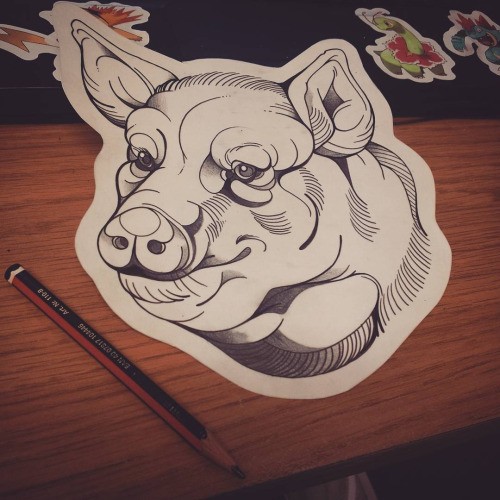 Kind outline new school style pig head tattoo design