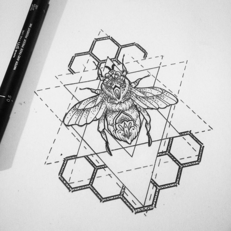 Patterned bee with dotwork elements on honeycomb and geomertic drawings tattoo design