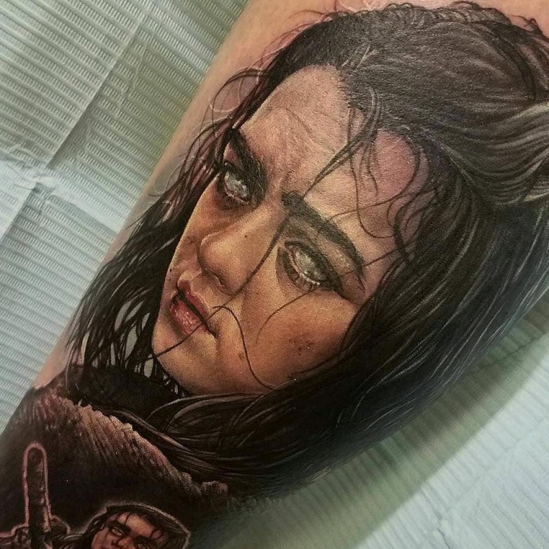 Realismus-Stil Arya Stark Tattoo von Sarah Miller