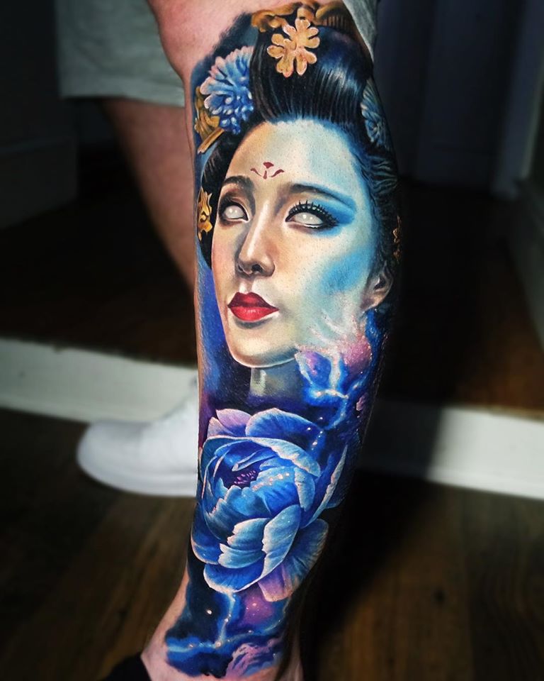 Realistic geisha tattoo on leg