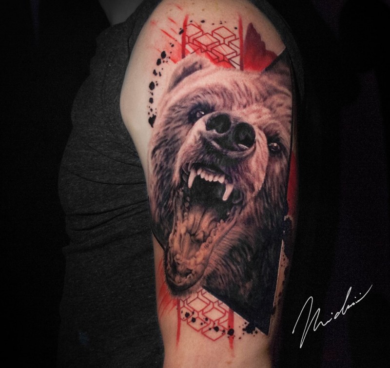 Roaring bear tattoo on shoulder1
