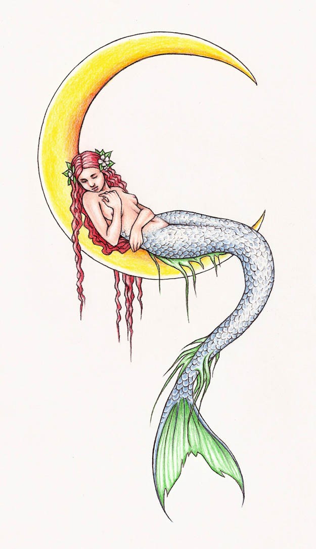 Sereia de cabelos ondulados dormindo em design de tatuagem de meia-lua por Myhedhertz