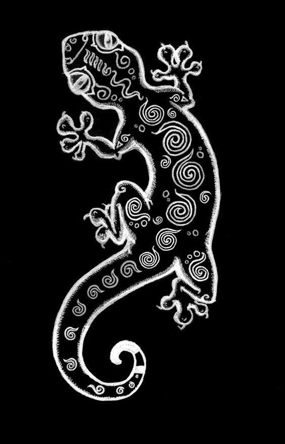 White-ink lizard with curly print tattoo design