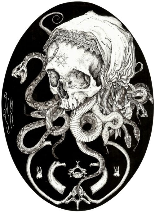 White female skull with a lot of reptiles inside tattoo design