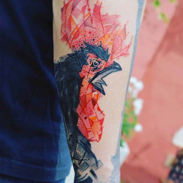 astratto stile colorato gallo tatuaggio avambraccio