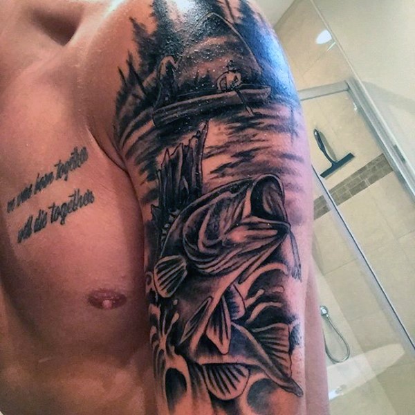 Tatuaje en el brazo,
tema de pesca impresionante negro blanco
