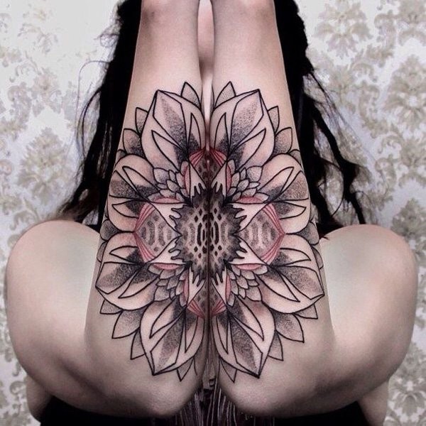 Erstaunliches Tattoo  auf Unterarmen für Frau