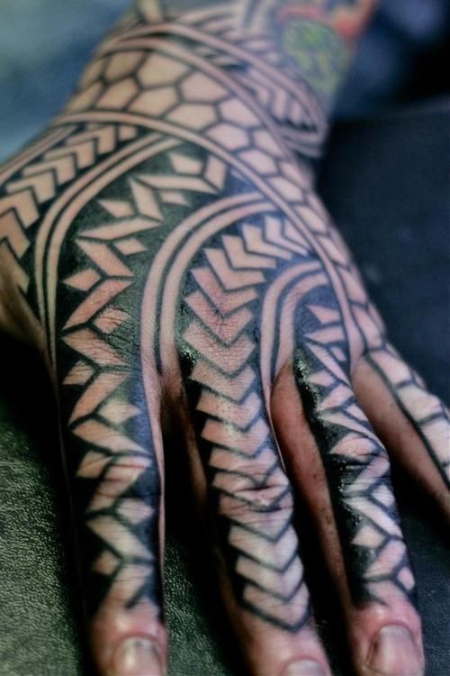 Amazing black polynesian tattoo on hand