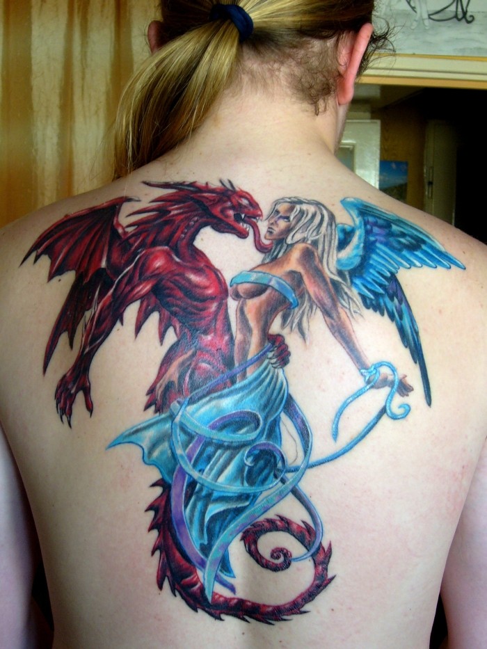 Tattoo engel rücken ▷ Flügel