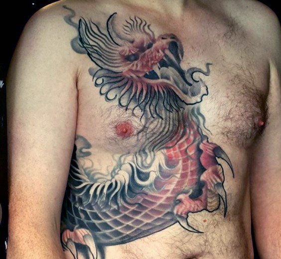 Asiatischer Stil mehrfarbiges großes Drachen Tattoo an der Brust
