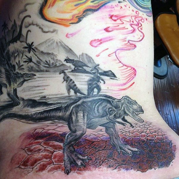 Großes farbiges im illustrativen Stil Dinosaurier Tattoo am Rücken