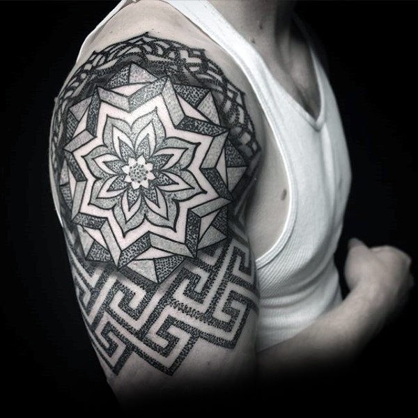 Tatuaggio del braccio grande in stile dotwork di grande ornamento floreale