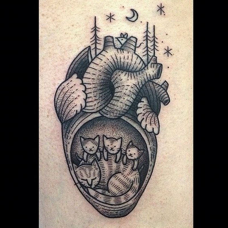 grande semplice dipinto inchiostro nero cuore con famiglia di volpe tatuaggio