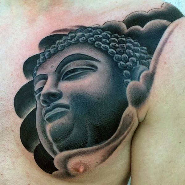 Blackwork Stil mittelgroße Buddhas Statue Tattoo an der Brust