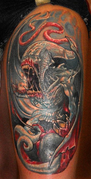 Breathtaking illustrative style colored shoulder tattoo of Alien