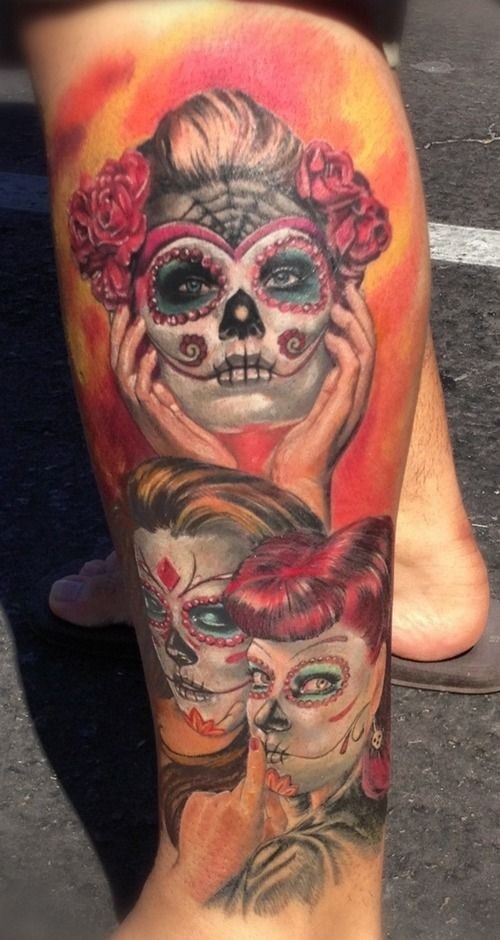 Tatuaje en la pierna, tres mujeres santas muertes