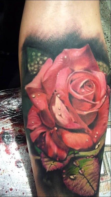 Classik red rose tattoo by Matt jordan