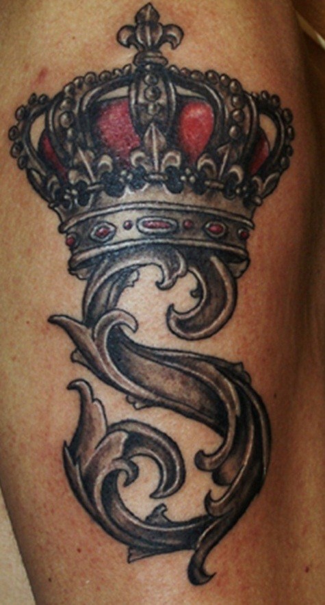 Gothic style letter s crown tattoo