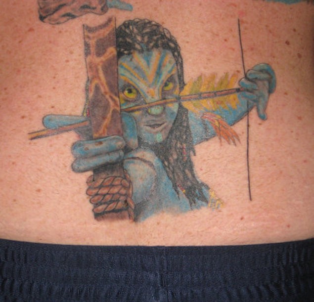 Homemade like colored waist tattoo of Avatar hunter woman
