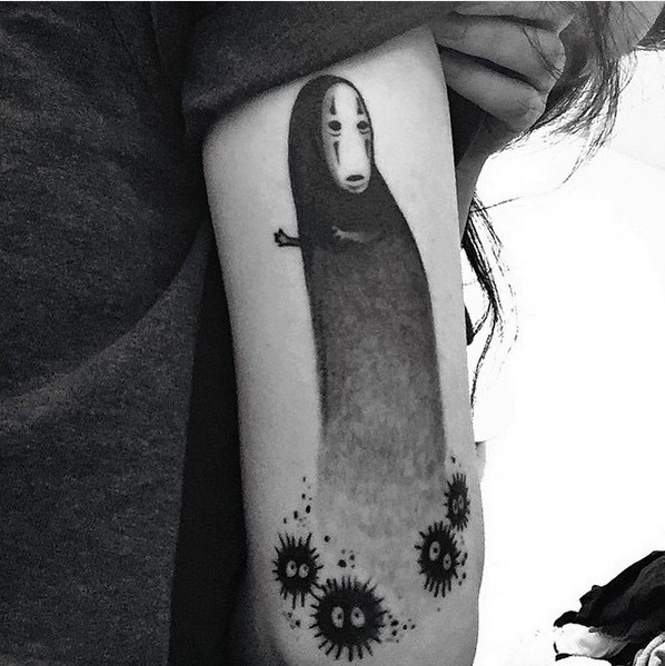 Tatuaje en el brazo, monstruo ficticio de comics