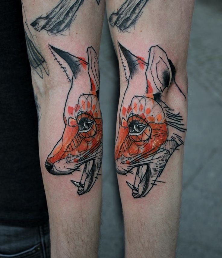 Illustrativer Stil farbiges Unterarm Tattoo mit Fuchskopf