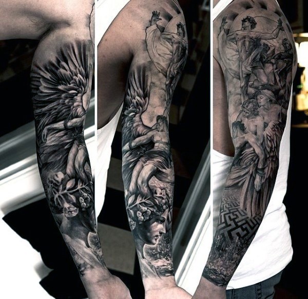 Tatuaje en el brazo, Grecia antigua impresionante detallada, negro blanco