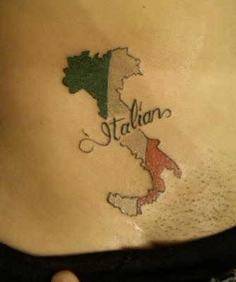 orgoglio italiano stivale- bandiera tatuaggio