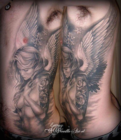 carino angelo ragazza sexy tatuaggio sulle costolette