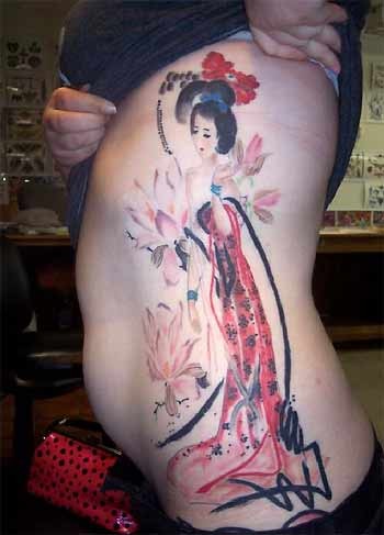 Lovely watercolor chinese girl tattoo on ribs
