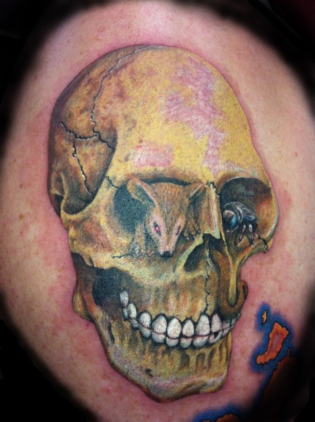 Magnificent 3D natural colored human skull tattoo with mouse and insect