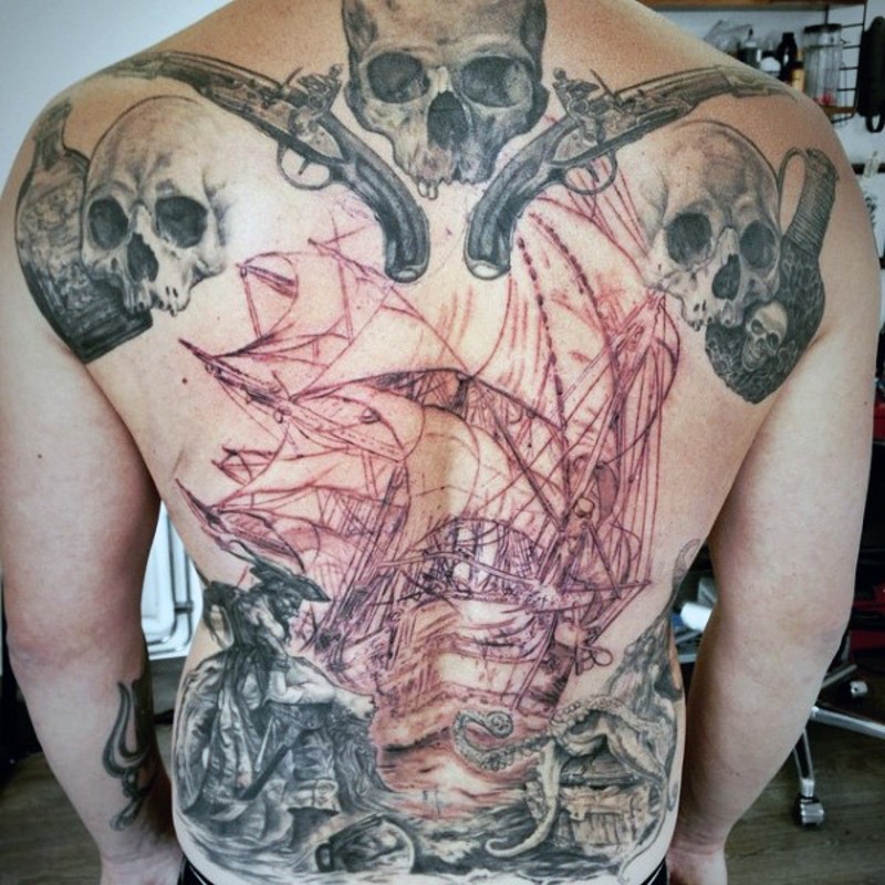massiccio nero e bianco incompiuto pirata a tema tatuaggio pieno di schiena