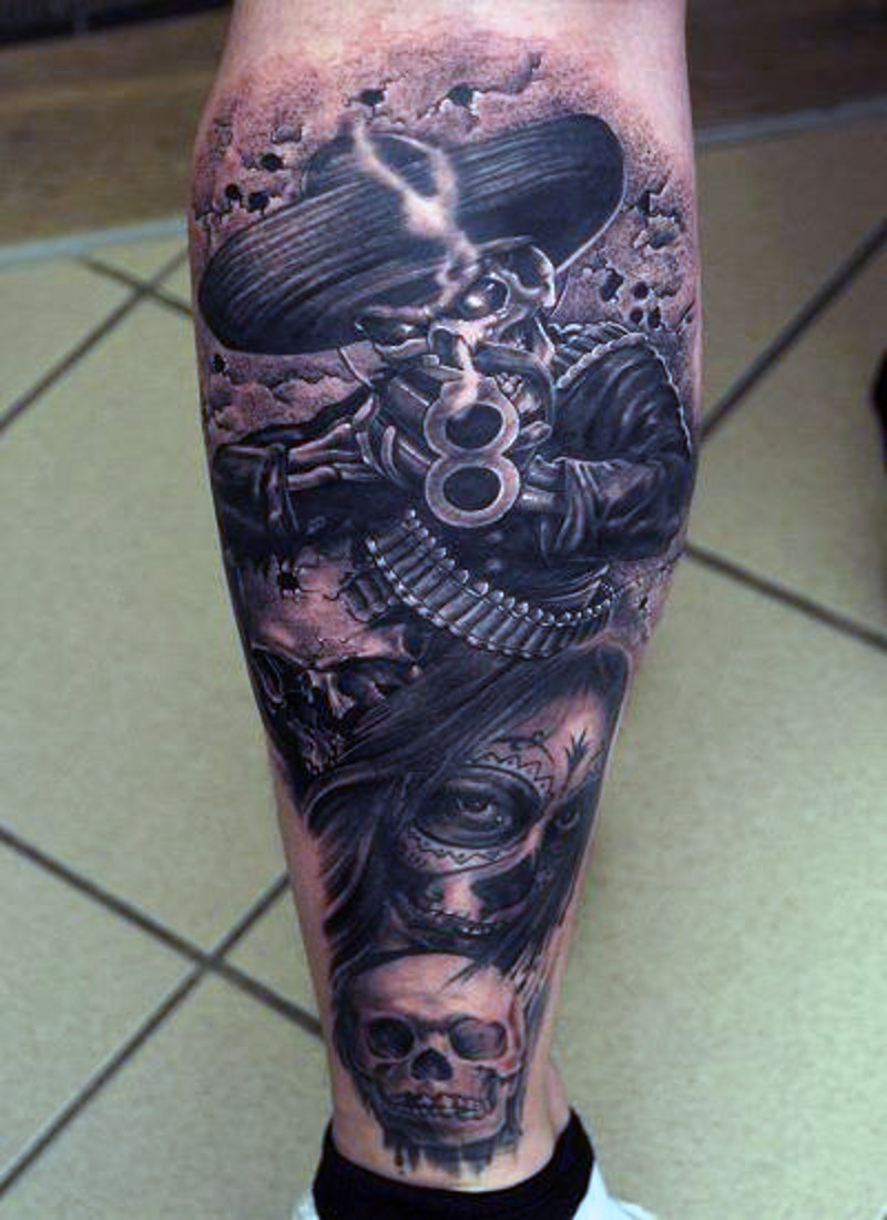 Tatuaje en la pierna,
esqueleto  nativo de méxico con arma y cráneos