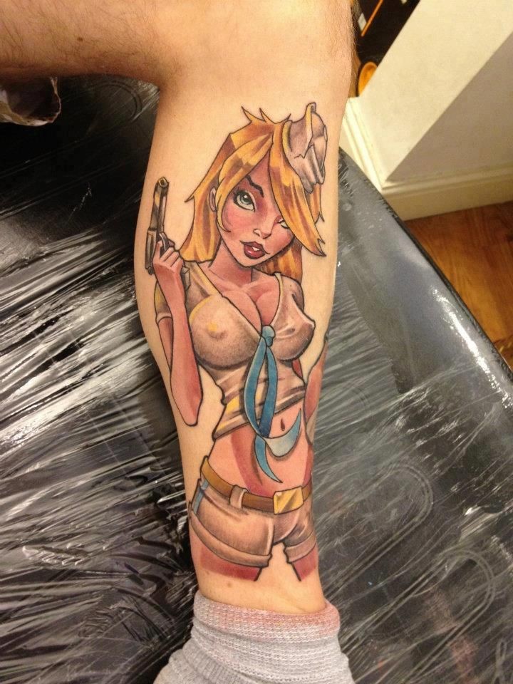 Modern pinup girl tattoo on leg
