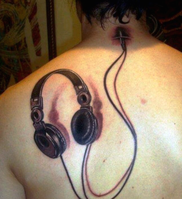 Natural looking colored 3D headset tattoo on back zone
