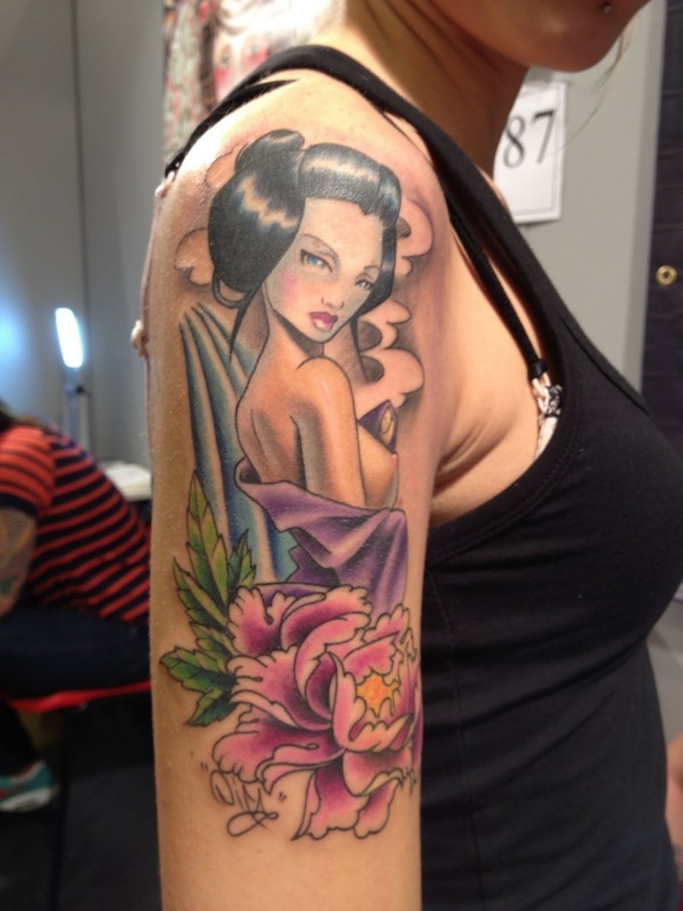 Nice geisha pin up tattoo by Matt Difa