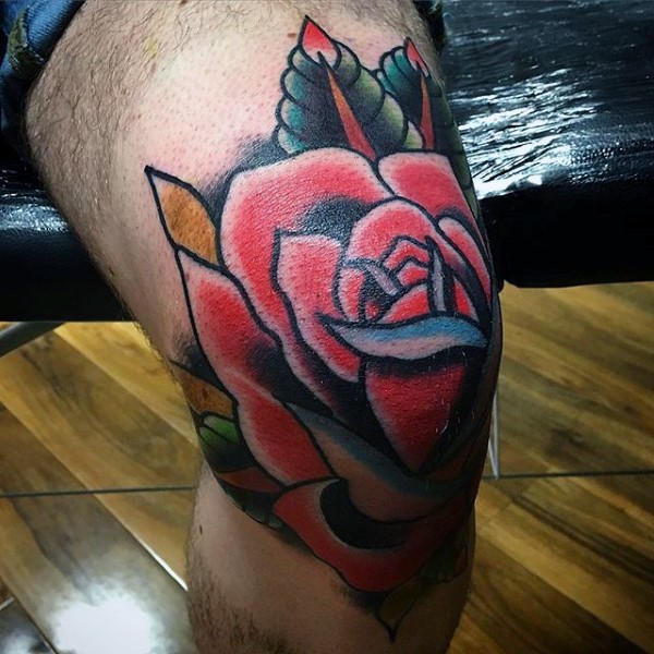 Old school style colored knee tattoo of rose