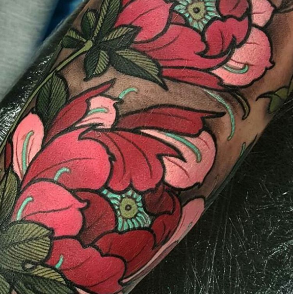 Old school style colored tattoo of beautiful flowers