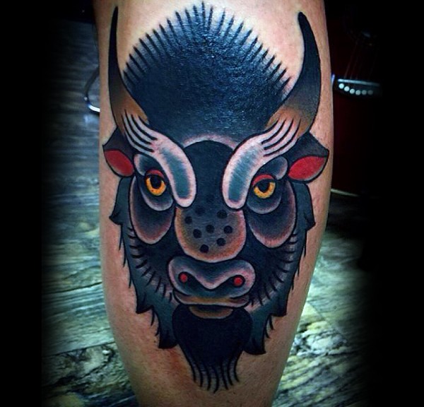 Old school style colored tattoo of grunting ox head