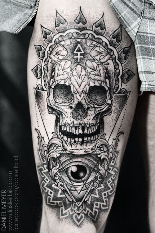 Original designed and painted very detailed cult skull with Masonic like pyramid tattoo on thigh