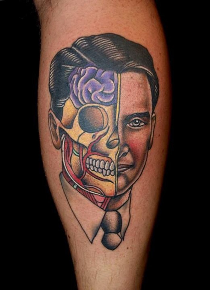 originale dipinto X - Ray stile ritratto meta uomo meta teschio tatuaggio su gamba