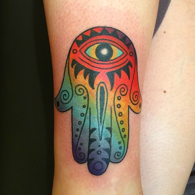 Rainbow colored Hamesh hand decorated tattoo